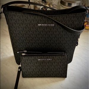 Michael Kors Purse and Wallet Combo